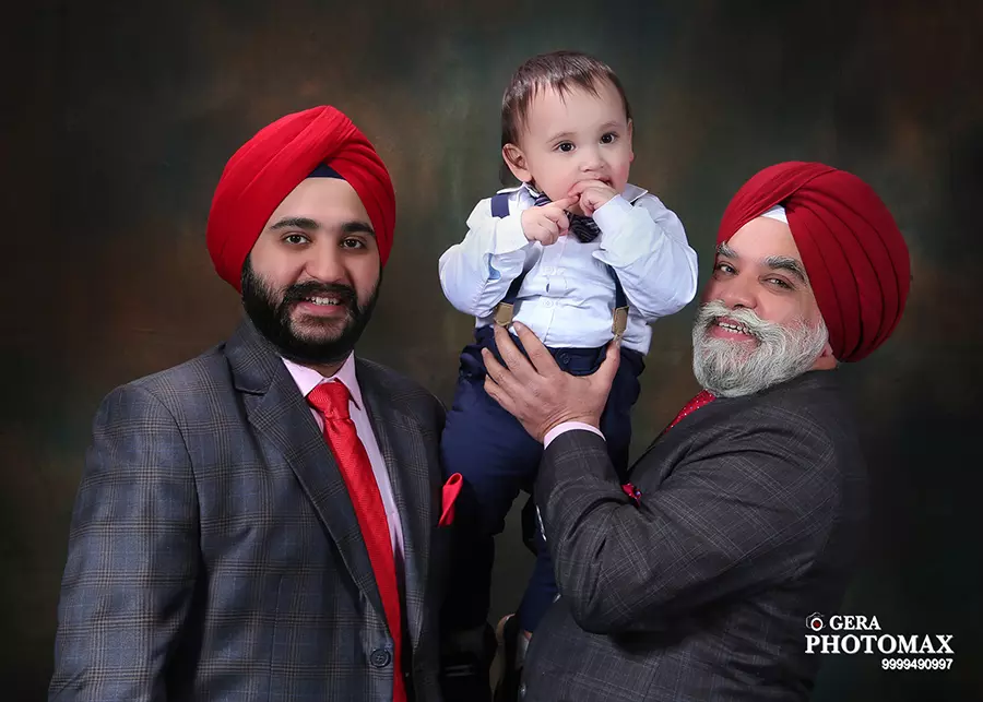 Maternity photography in Delhi by Gera Photomax