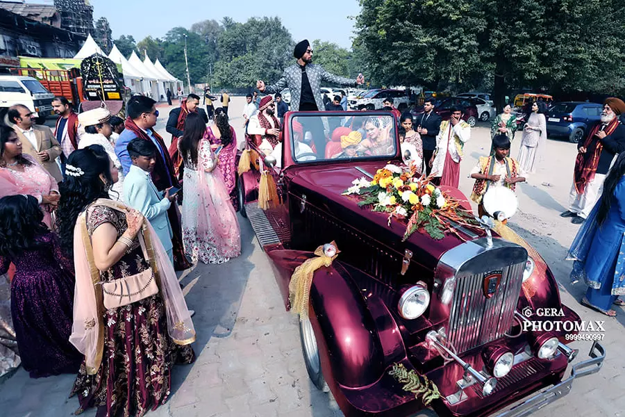 Indian wedding photographer in Delhi